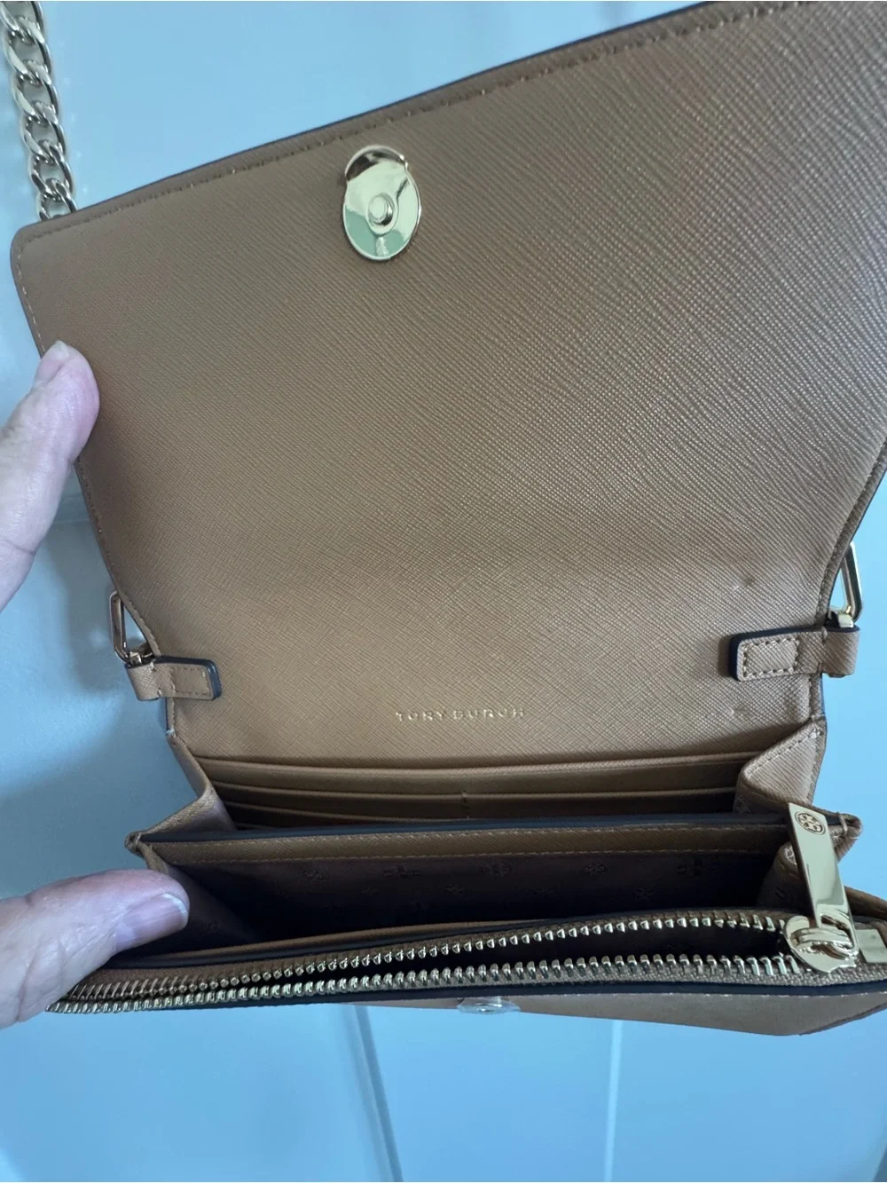 Tory Burch Emerson Leather Chain-Wallet Crossbody Bag Cardamom - Picture 8 of 12